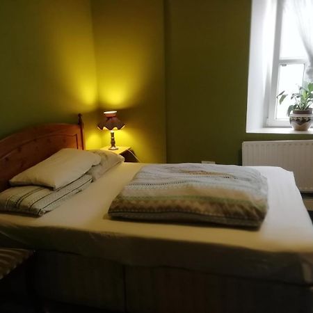 Macgabhainns Backpackers Hostel Kilkenny Kültér fotó